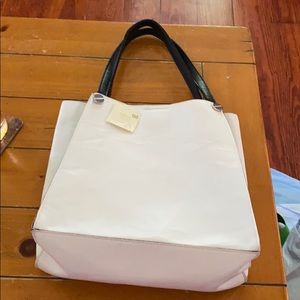 NWT! Large neutral tote New Look black & white 12X12x5 SALE!